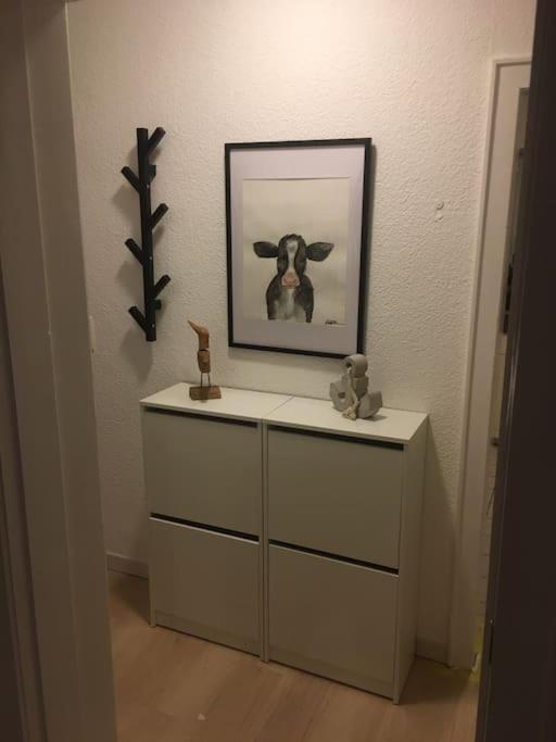 Apartment Schoene 2-zimmerwohnung, 10 Geh-minuten Zum *